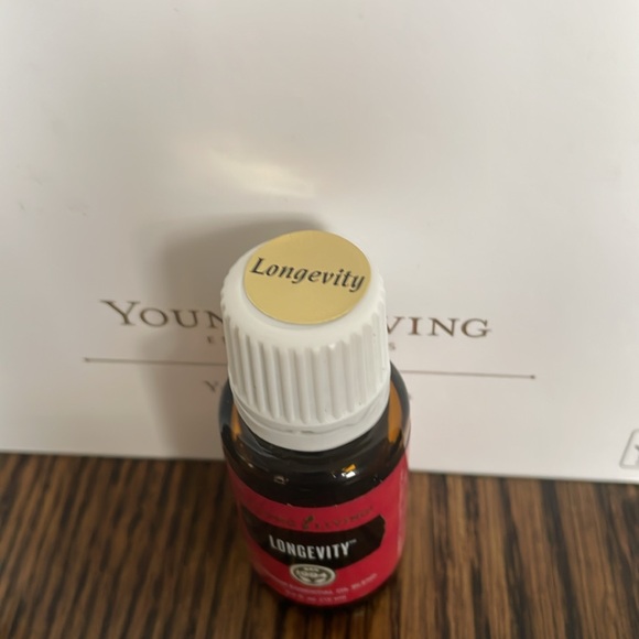 Longevity 15ml Young Living essential oils - Picture 2 of 6
